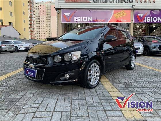 CHEVROLET SONIC 1.6 LTZ 16V FLEX 4P AUTOMÁTICO CHEVROLET SONIC 1.6 LTZ 16V FLEX 4P AUTOMÁTICO